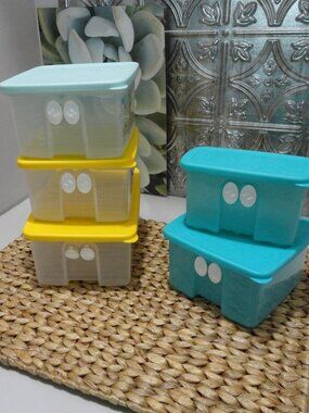 Tupperware FridgeSmart containers